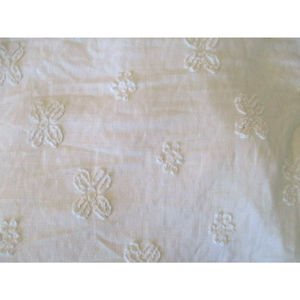 Willow & Moss Duvet Cover White Cotton Chenille Flowers Buttons Summer 82" x 85"
